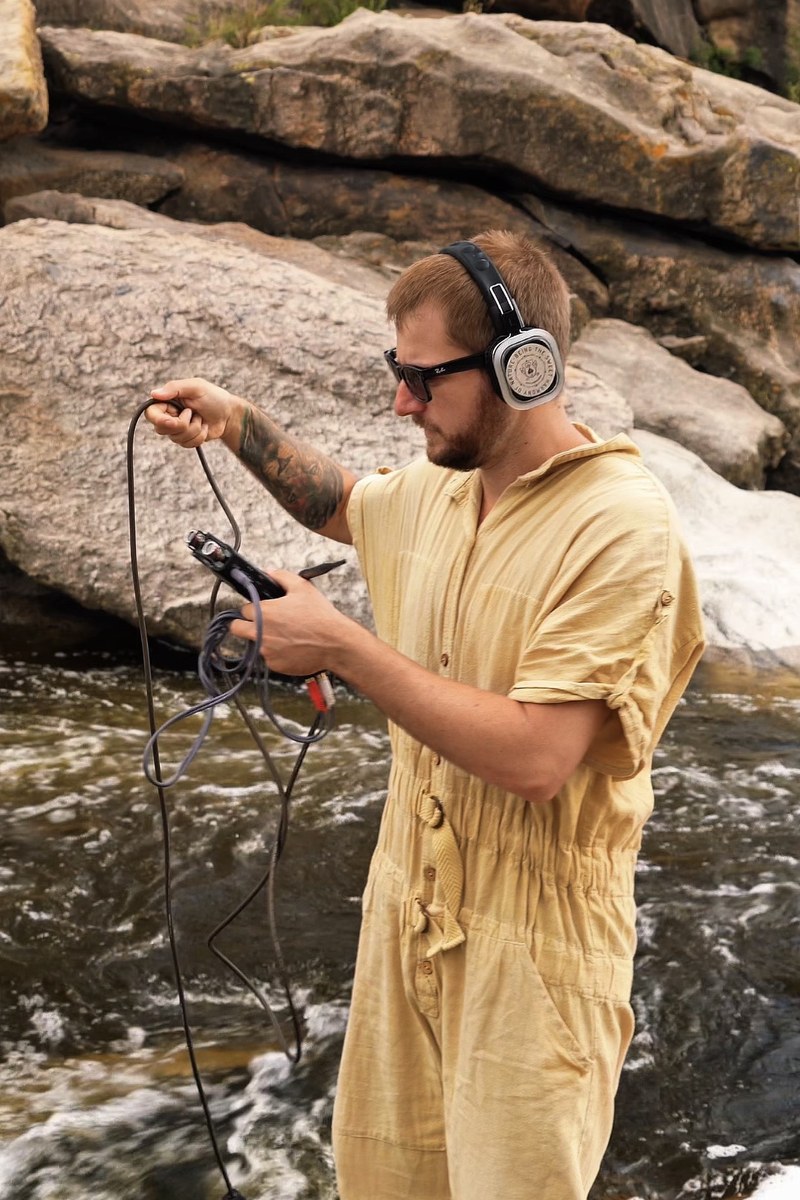 HILA en el río con equipamiento
